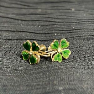 Vintage Enamel Green Shamrock Four Leaf Clover Screwback Earrings